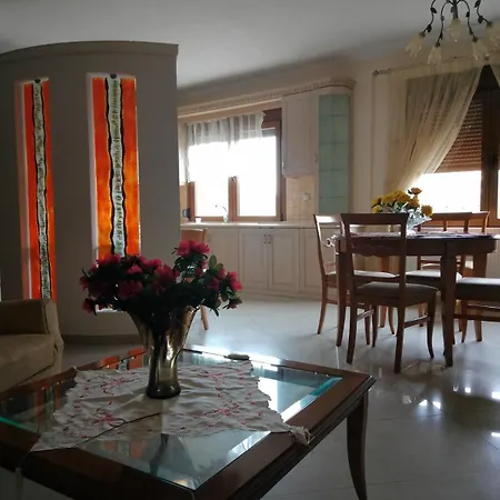 Bella Casa *