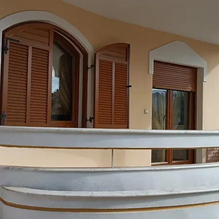 Bella Casa Apartament *